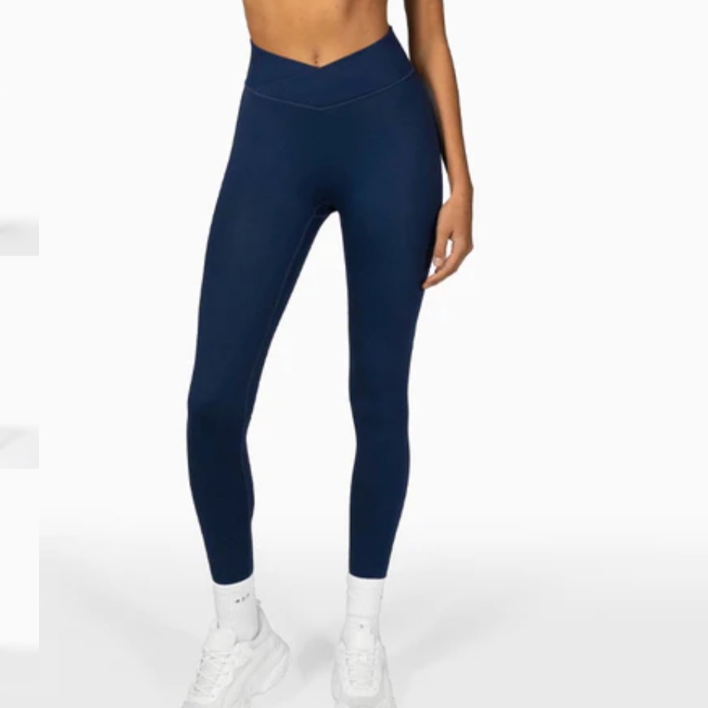 437 V Waist Legging